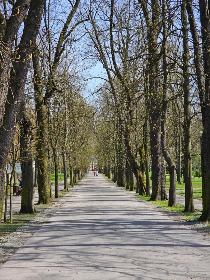 Apartament Central Park Kielce Eksteriør bilde